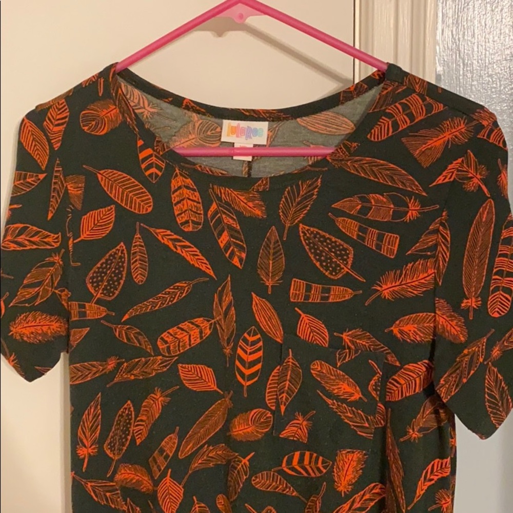 XS Lularoe Carly